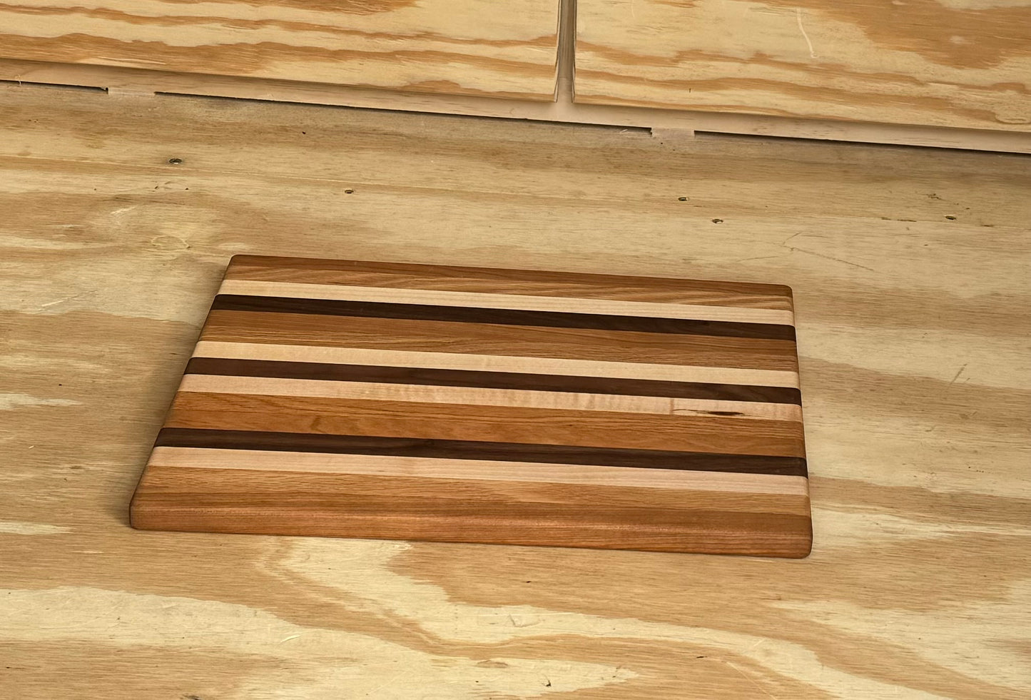 Custom-Crafted Multiwood Cutting Board With Juice Grooves