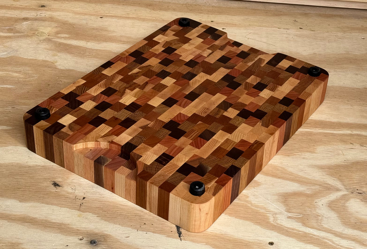 End-Grain Chopping Block With Juice Grooves